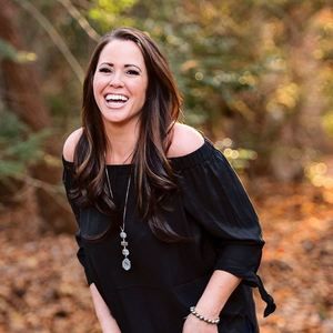 Meet your Posher, Lindsey